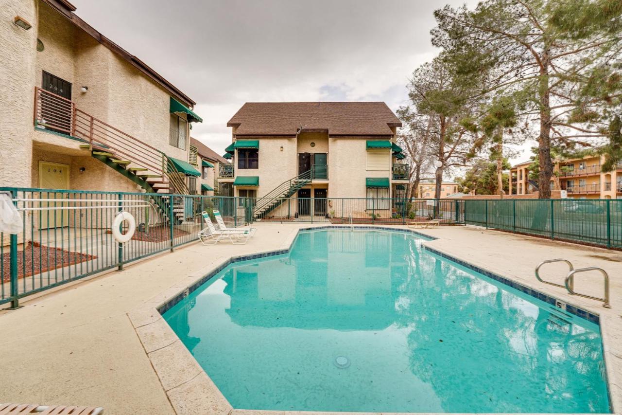 Vacation Rental Near Las Vegas Strip With Pool! Exterior photo