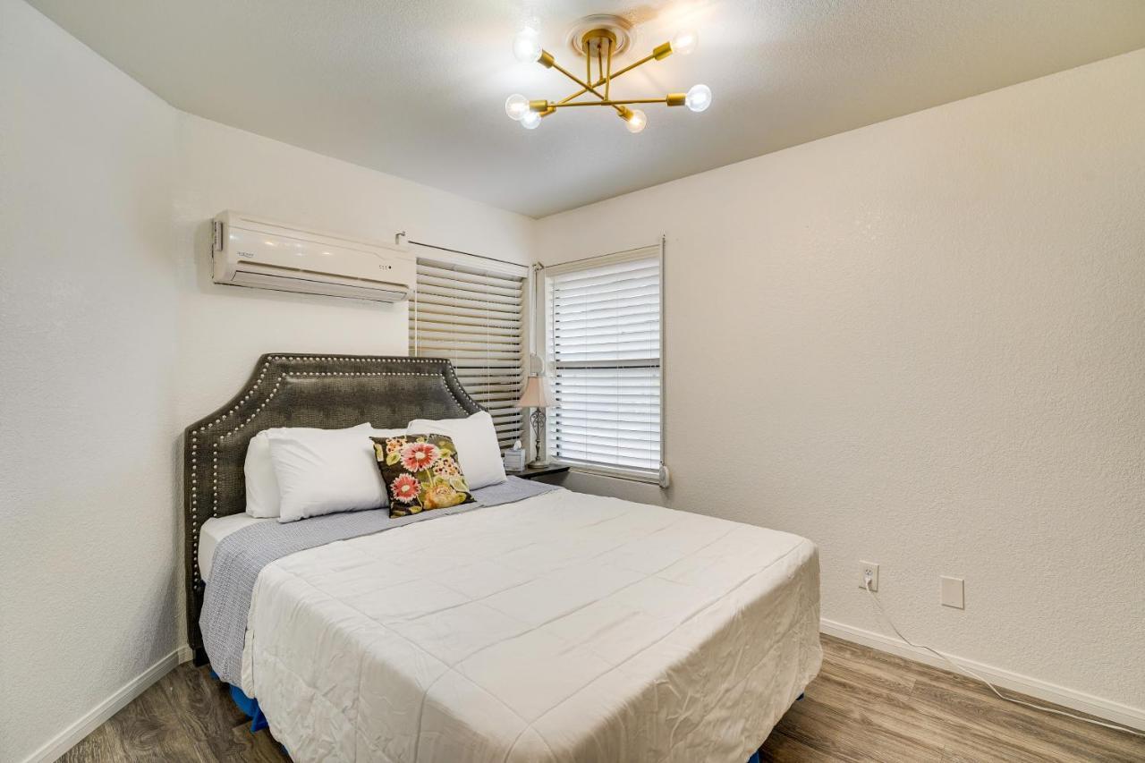 Vacation Rental Near Las Vegas Strip With Pool! Exterior photo